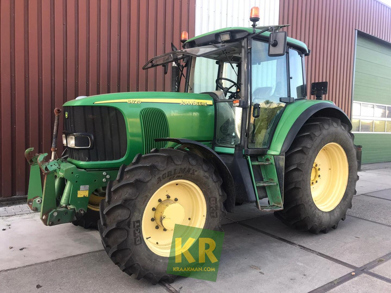 Traktor John Deere 6620: obrázok 1