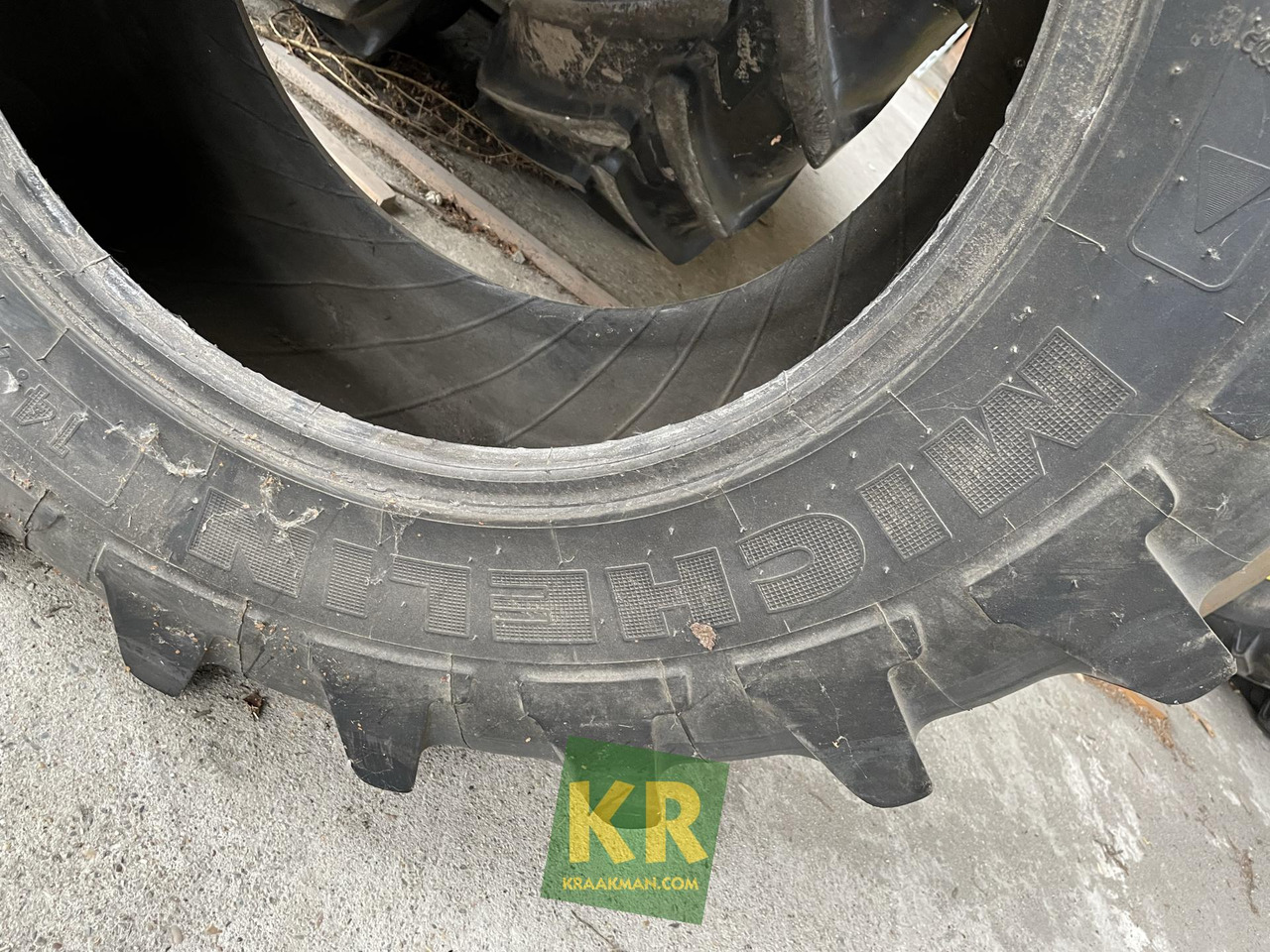 Michelin Agribib 14.9R24 126A8 band - Pneumatika pre Poľnohospodárske stroje: obrázok 4 Michelin Agribib 14.9R24 126A8 band - Pneumatika pre Poľnohospodárske stroje: obrázok 4