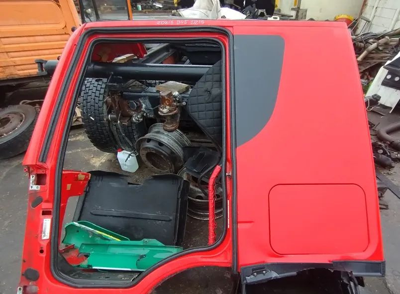 ĆWIARTKA BOK IVECO STRALIS HI-WAY - Karoséria a exteriér pre Nákladné auto: obrázok 1 ĆWIARTKA BOK IVECO STRALIS HI-WAY - Karoséria a exteriér pre Nákladné auto: obrázok 1