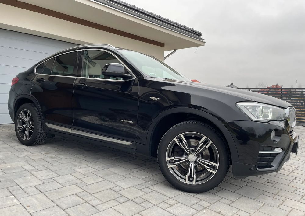 BMW X4 xDrive20d - SUV: obrázok 2 BMW X4 xDrive20d - SUV: obrázok 2