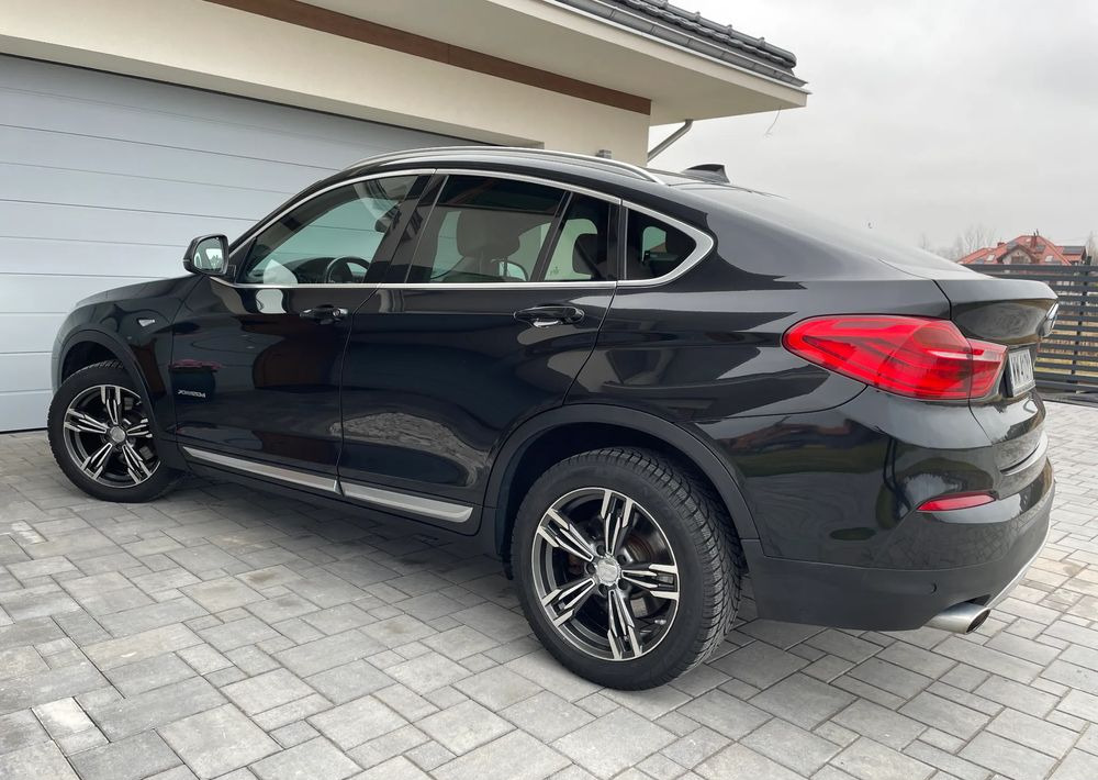 BMW X4 xDrive20d - Automobil: obrázok 3 BMW X4 xDrive20d - Automobil: obrázok 3