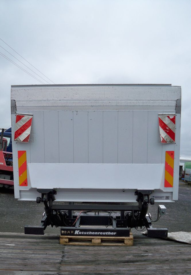 Montaż windy załadowczej - Náhradný diel: obrázok 1 Montaż windy załadowczej - Náhradný diel: obrázok 1