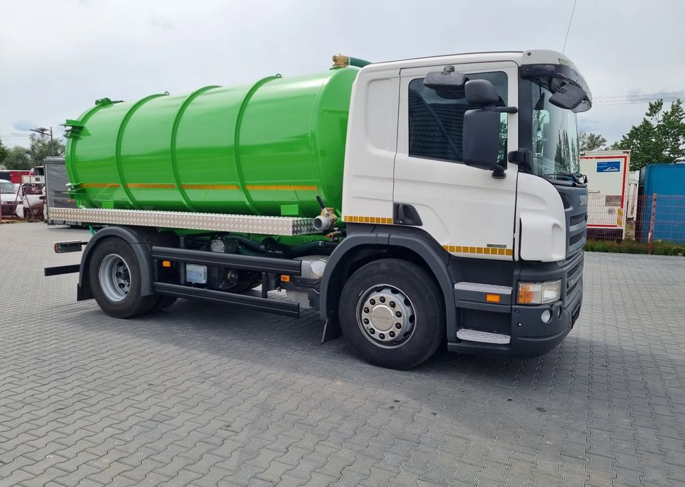 Scania P360 - Auto na odvoz odpadu: obrázok 2 Scania P360 - Auto na odvoz odpadu: obrázok 2
