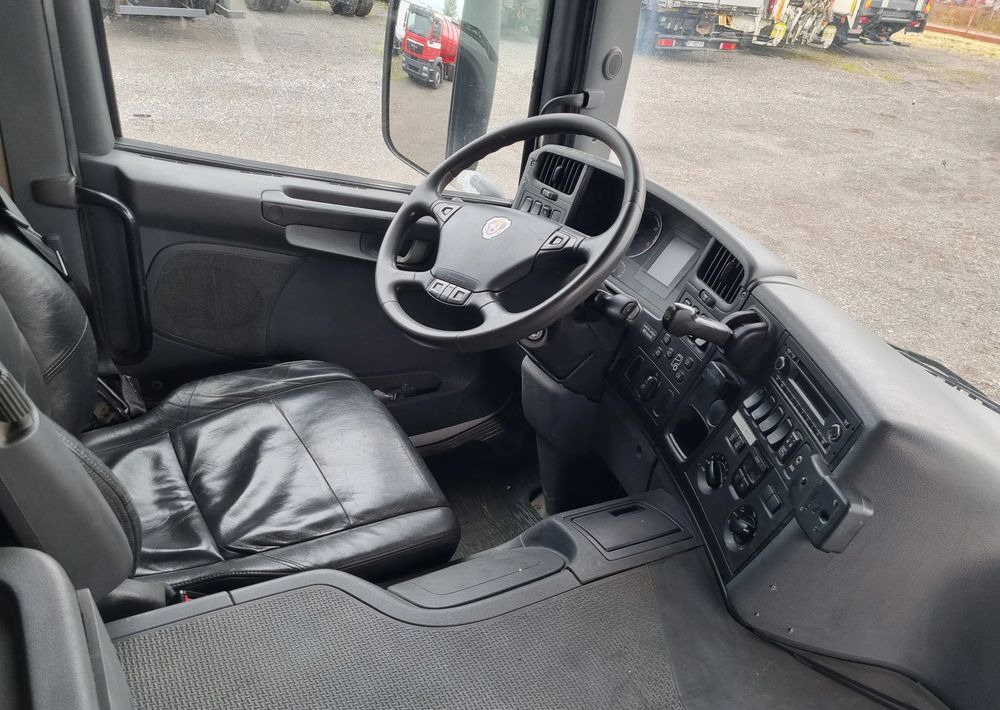 Scania P360 - Auto na odvoz odpadu: obrázok 5 Scania P360 - Auto na odvoz odpadu: obrázok 5