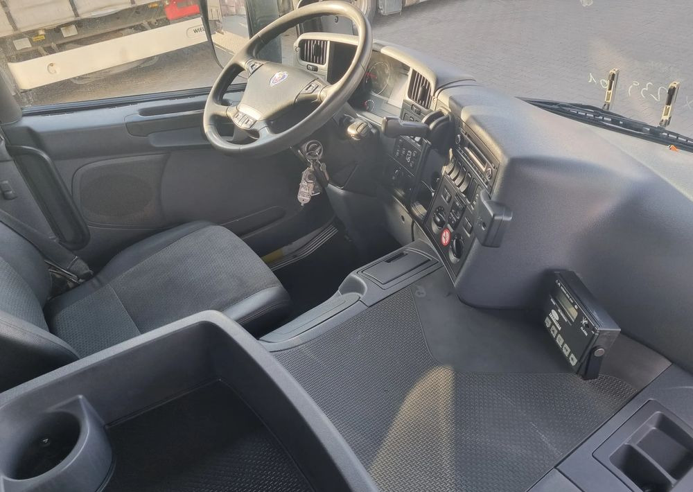 Chladirenské nákladné vozidlo Scania P400: obrázok 6 Chladirenské nákladné vozidlo Scania P400: obrázok 6