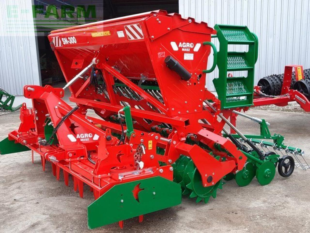 Agro-Masz sn 300 - Univerzálny sejací stroj: obrázok 5 Agro-Masz sn 300 - Univerzálny sejací stroj: obrázok 5