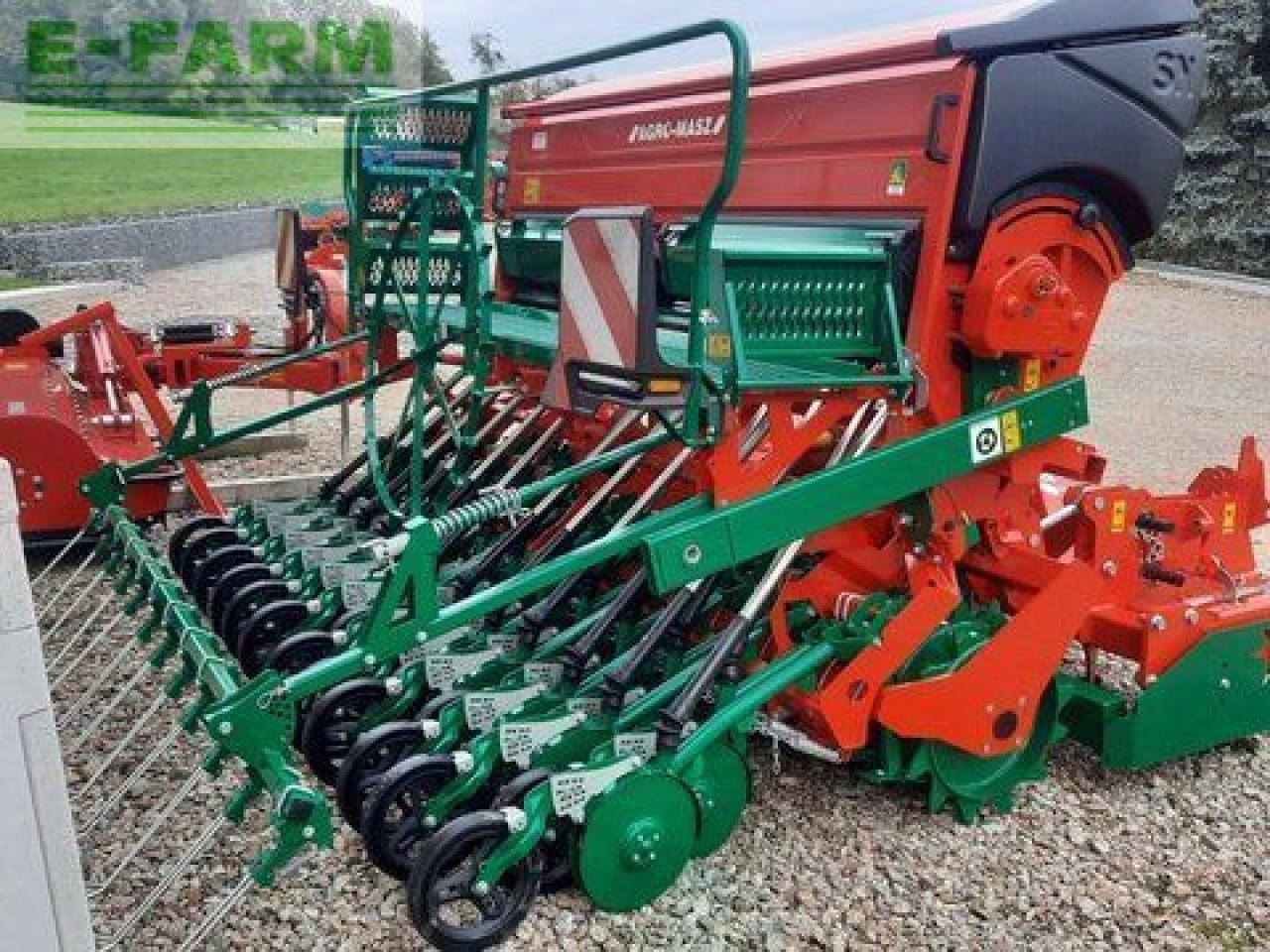 Agro-Masz sn 301 - Univerzálny sejací stroj: obrázok 3 Agro-Masz sn 301 - Univerzálny sejací stroj: obrázok 3