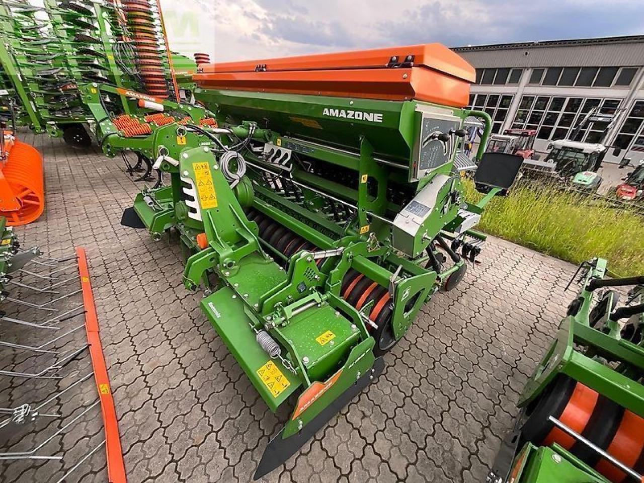 Amazone cataya 3000 special rotec - Univerzálny sejací stroj: obrázok 2 Amazone cataya 3000 special rotec - Univerzálny sejací stroj: obrázok 2