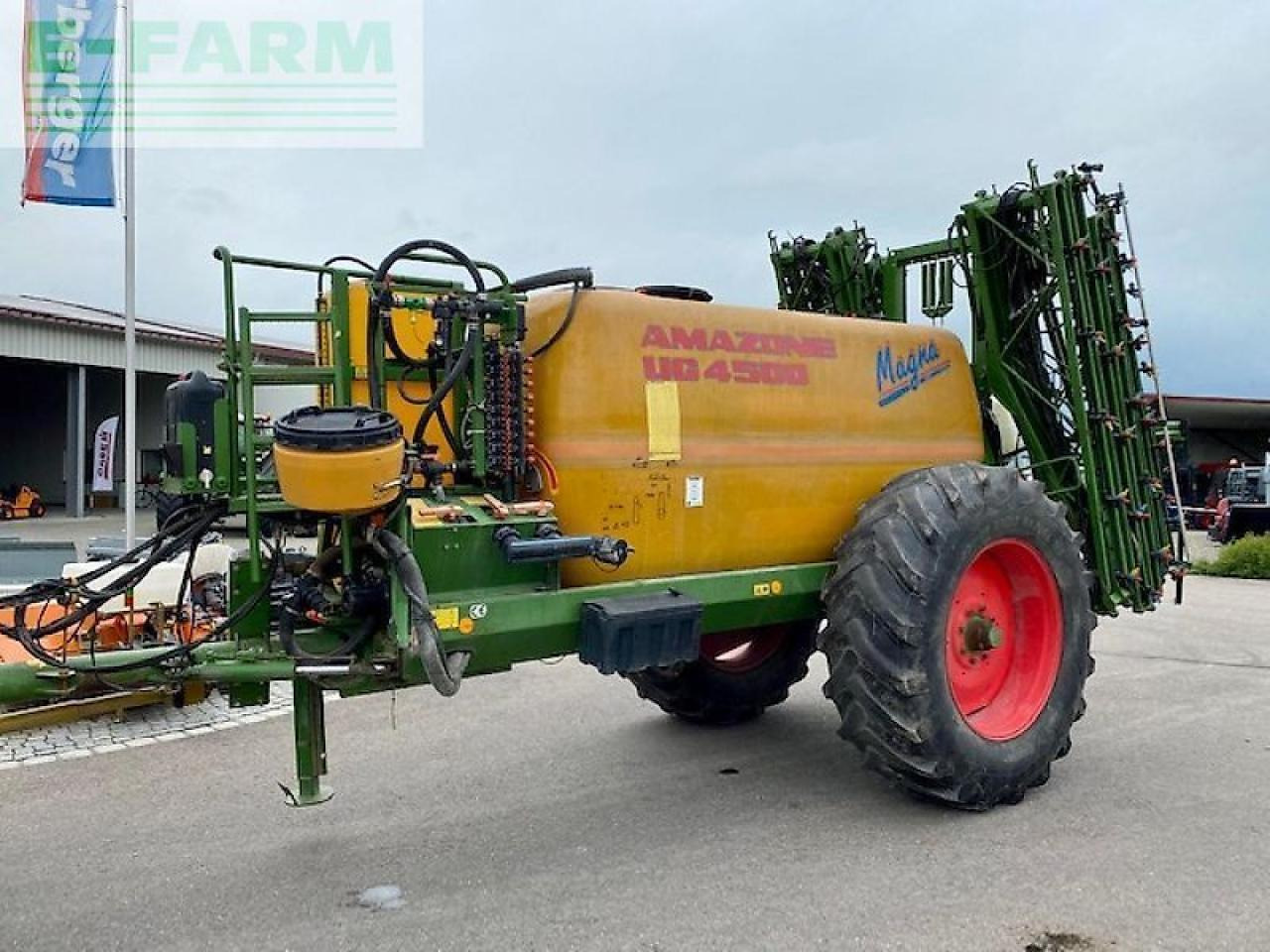 Amazone ug 4500 magna - Ťahaný postrekovač: obrázok 1 Amazone ug 4500 magna - Ťahaný postrekovač: obrázok 1
