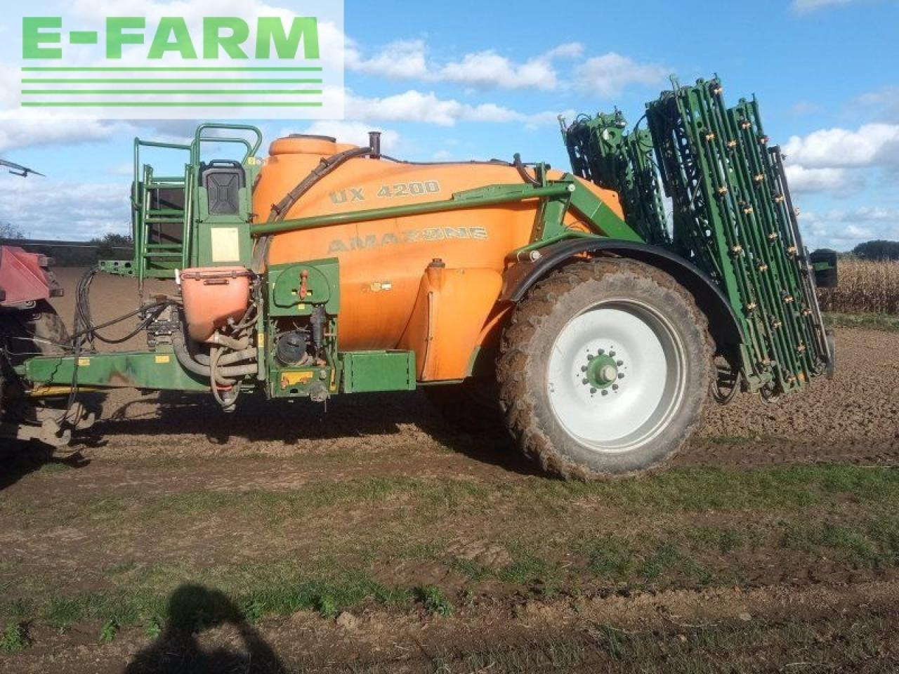 Amazone ux 4200 - Ťahaný postrekovač: obrázok 2 Amazone ux 4200 - Ťahaný postrekovač: obrázok 2
