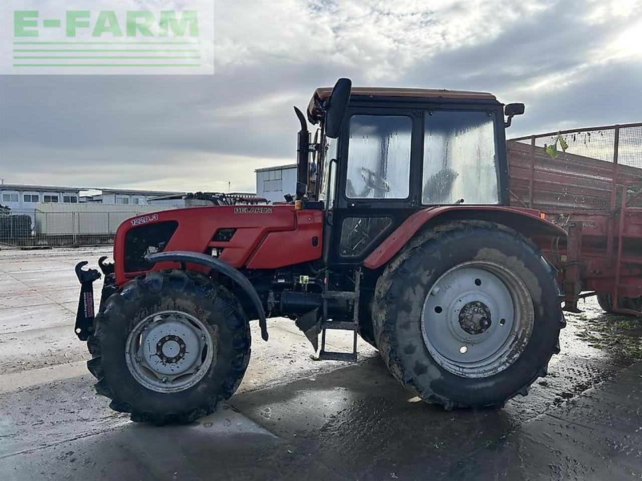 Belarus 1220.3 - Traktor: obrázok 4 Belarus 1220.3 - Traktor: obrázok 4