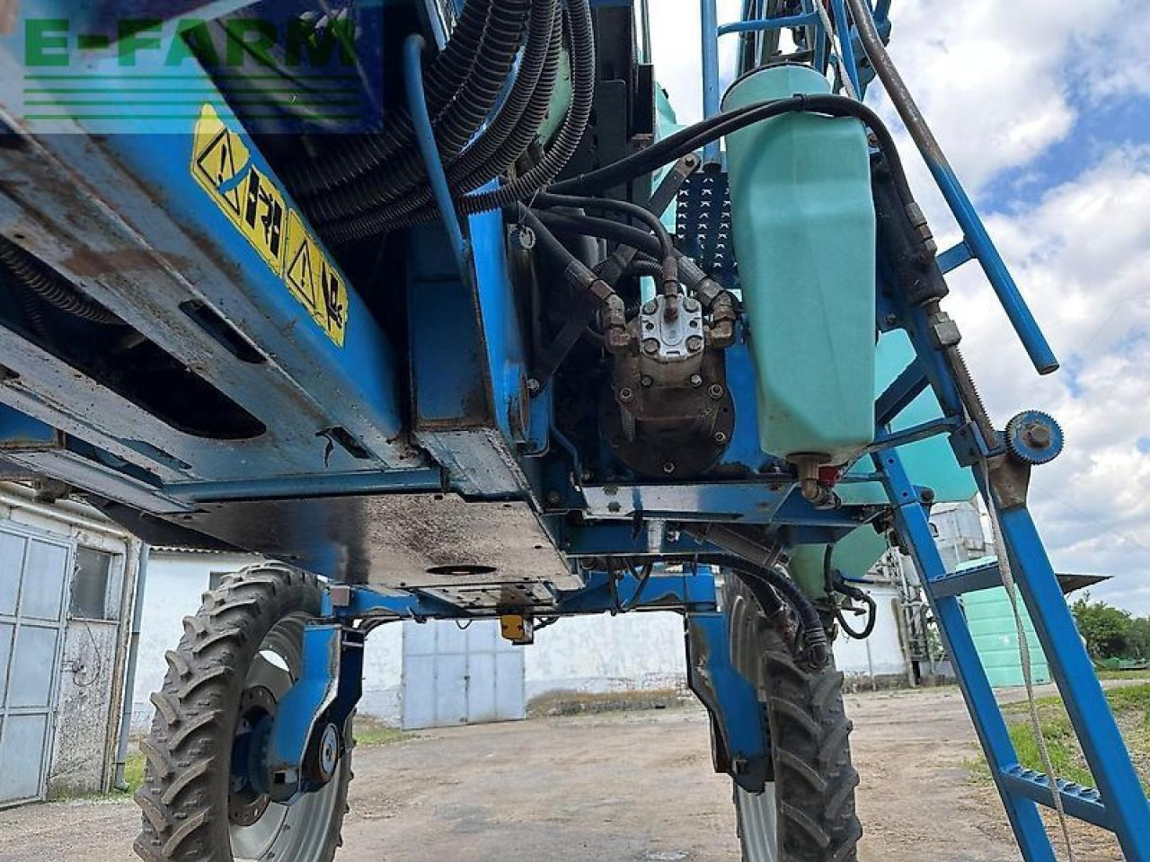 Ťahaný postrekovač Berthoud boxer 3000r: obrázok 17