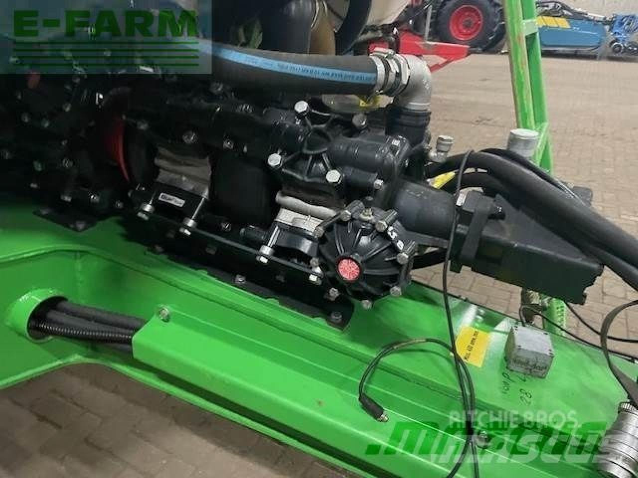 CHD f7039 39m 7000l veldspuit - Ťahaný postrekovač: obrázok 4 CHD f7039 39m 7000l veldspuit - Ťahaný postrekovač: obrázok 4