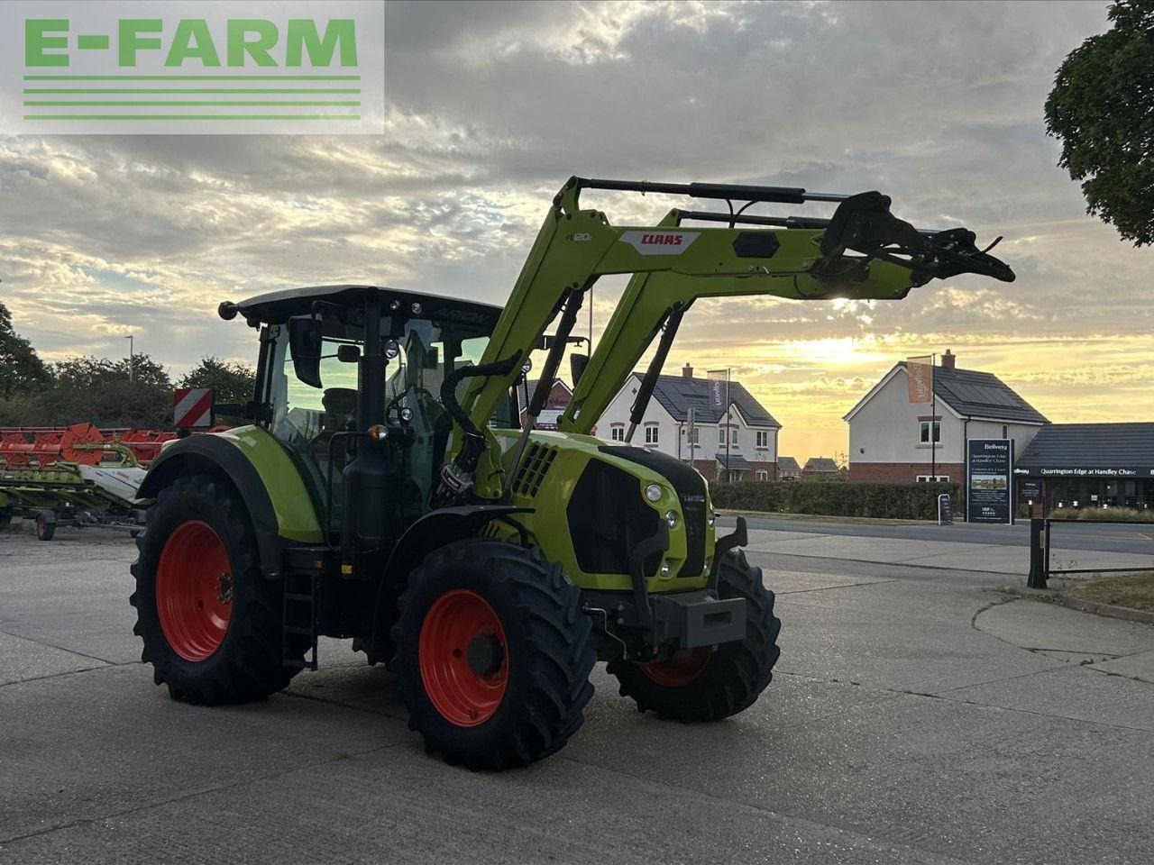 CLAAS ARION 610 - Traktor: obrázok 4 CLAAS ARION 610 - Traktor: obrázok 4