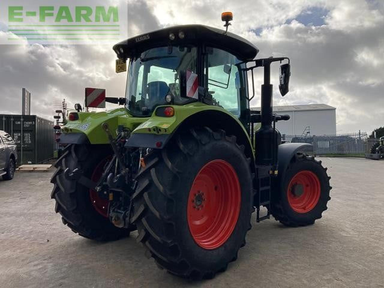 CLAAS ARION 610 - Traktor: obrázok 4 CLAAS ARION 610 - Traktor: obrázok 4