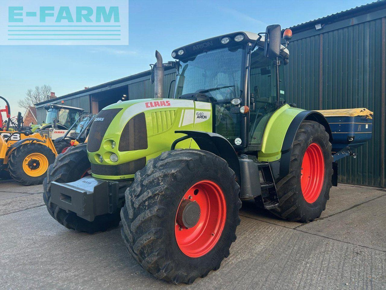 CLAAS ARION 640 CIS 50K CIS - Traktor: obrázok 3 CLAAS ARION 640 CIS 50K CIS - Traktor: obrázok 3