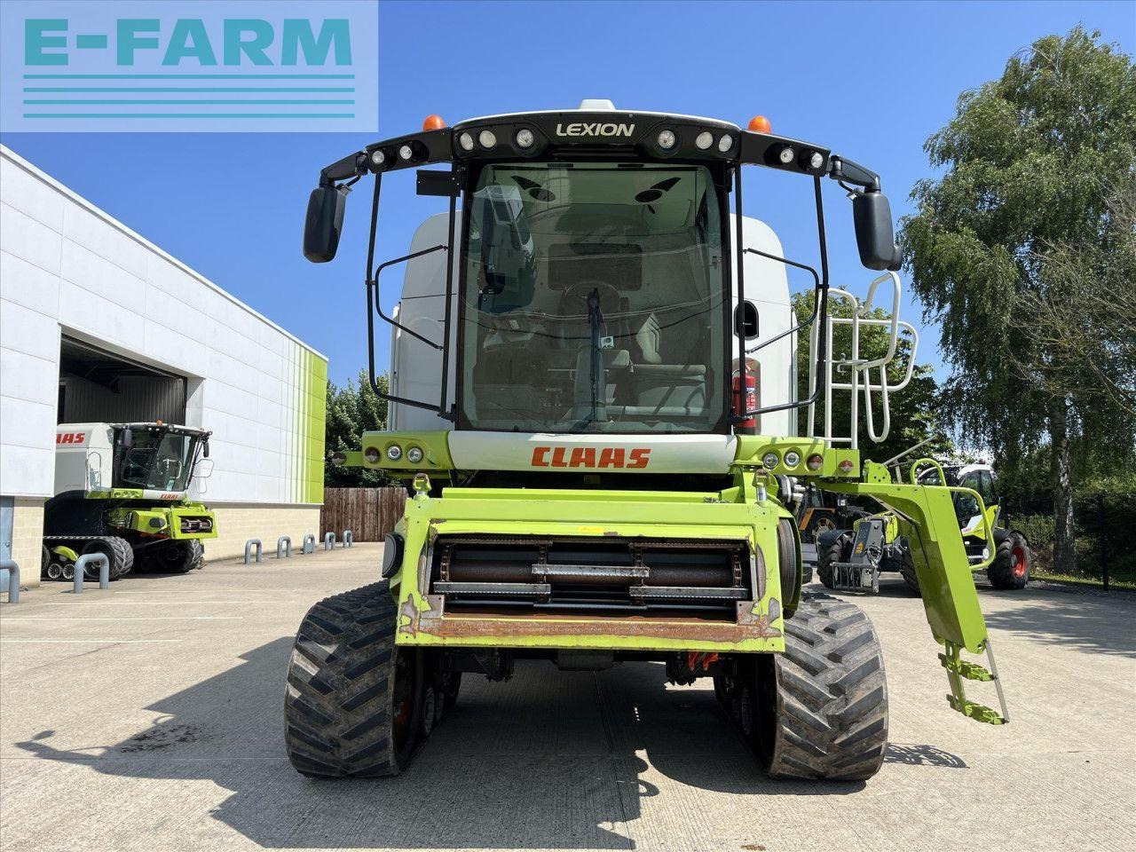 CLAAS LEXION 670 TT - Obilný kombajn: obrázok 2 CLAAS LEXION 670 TT - Obilný kombajn: obrázok 2