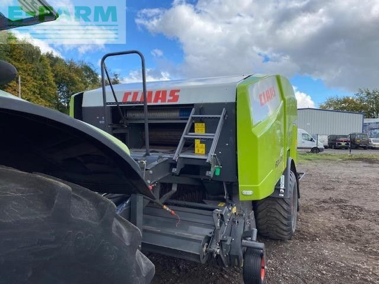 CLAAS ROLLANT 455 UNIWRAP - Lis na hranaté balíky: obrázok 2 CLAAS ROLLANT 455 UNIWRAP - Lis na hranaté balíky: obrázok 2