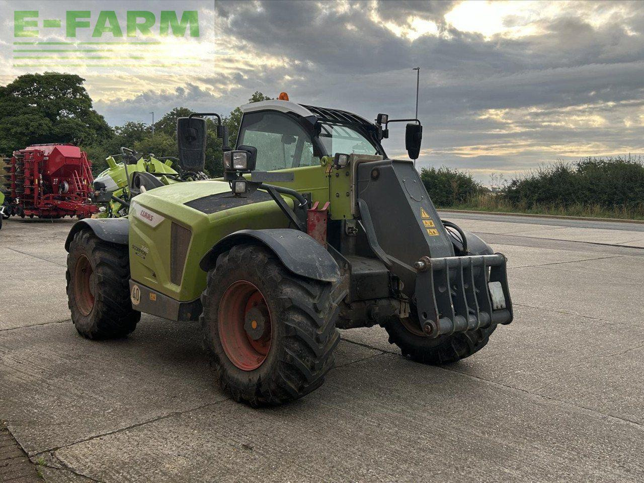 CLAAS SCORPION 746 - Teleskopický nakladač: obrázok 2 CLAAS SCORPION 746 - Teleskopický nakladač: obrázok 2
