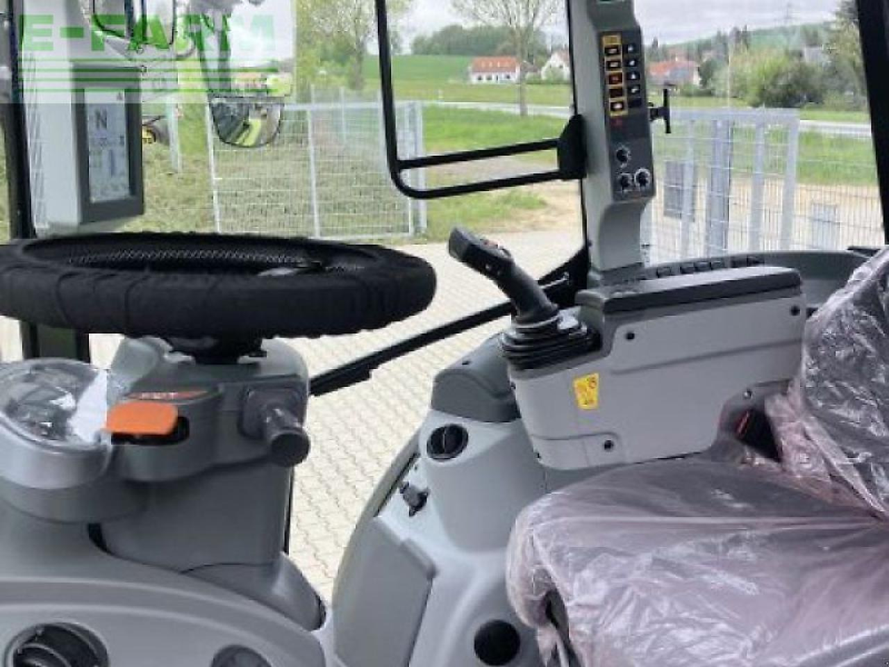 CLAAS arion 450 cis+ CIS+ - Traktor: obrázok 5 CLAAS arion 450 cis+ CIS+ - Traktor: obrázok 5