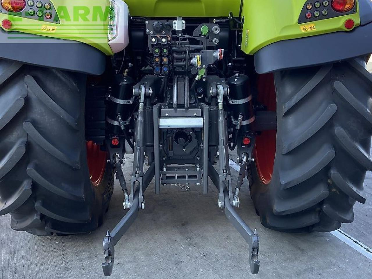 CLAAS arion 450 stage v (cis) CIS - Traktor: obrázok 4 CLAAS arion 450 stage v (cis) CIS - Traktor: obrázok 4