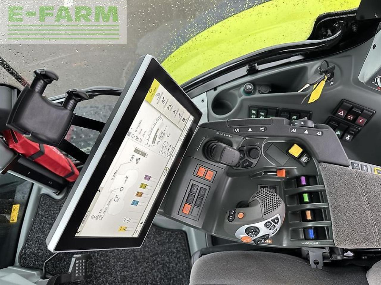 CLAAS arion 550 cebis cmatic a95 CMATIC CEBIS - Traktor: obrázok 5 CLAAS arion 550 cebis cmatic a95 CMATIC CEBIS - Traktor: obrázok 5
