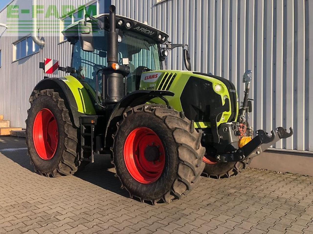 CLAAS arion 550 cm cis+ CIS - Traktor: obrázok 1 CLAAS arion 550 cm cis+ CIS - Traktor: obrázok 1