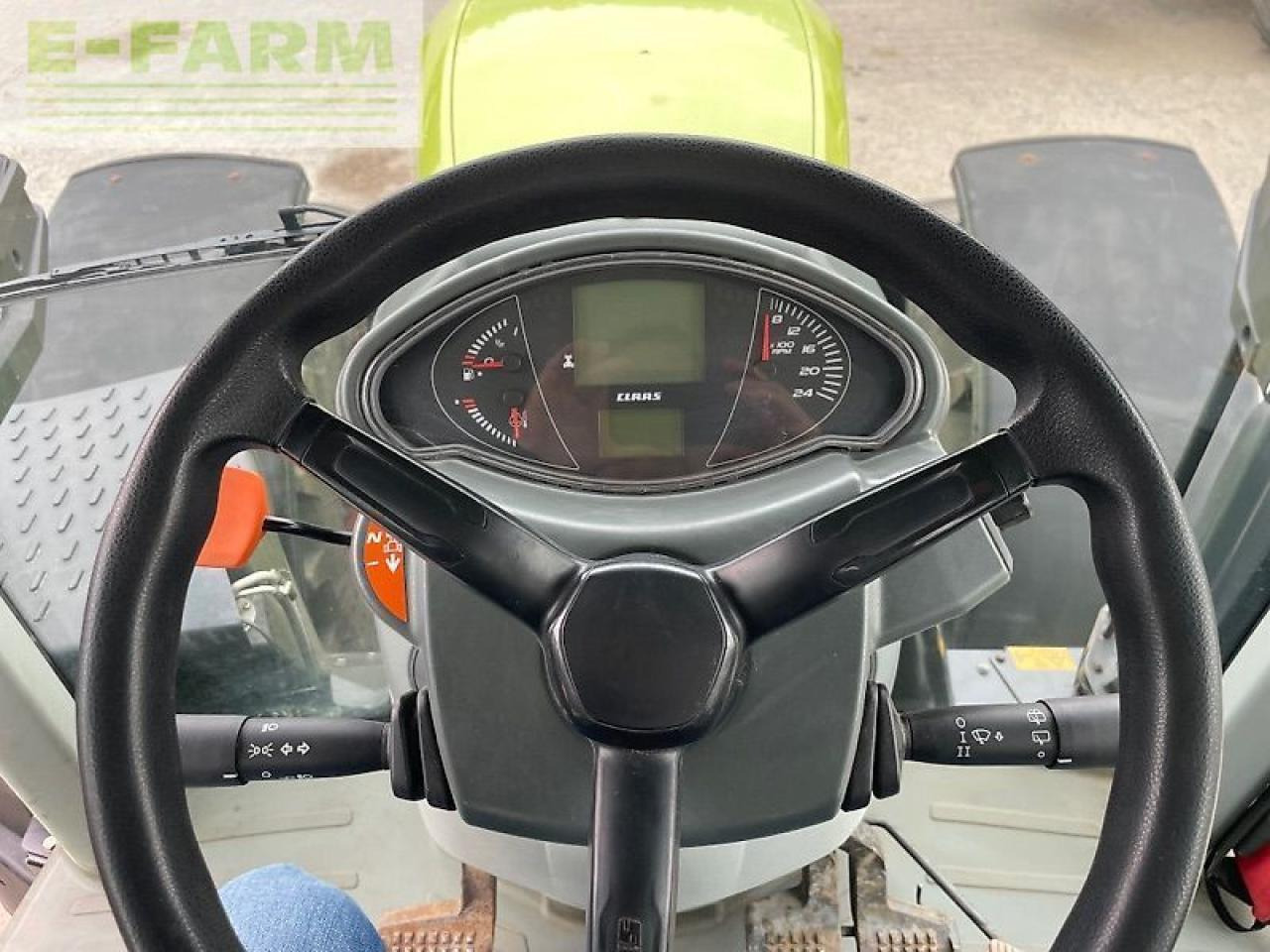 CLAAS arion 610 - Traktor: obrázok 3 CLAAS arion 610 - Traktor: obrázok 3