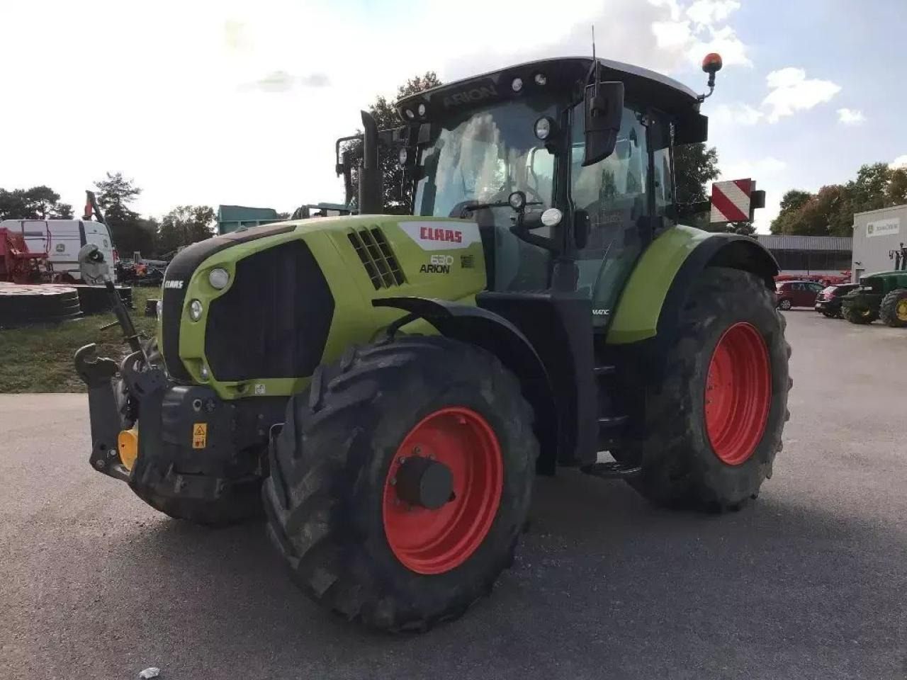 CLAAS arion 630 cebis cmatic CMATIC CEBIS - Traktor: obrázok 2 CLAAS arion 630 cebis cmatic CMATIC CEBIS - Traktor: obrázok 2