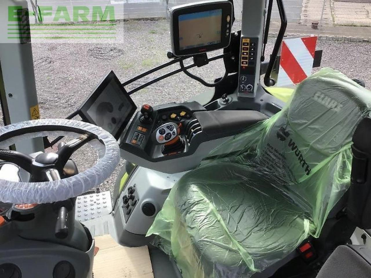 Traktor CLAAS axion 810: obrázok 7