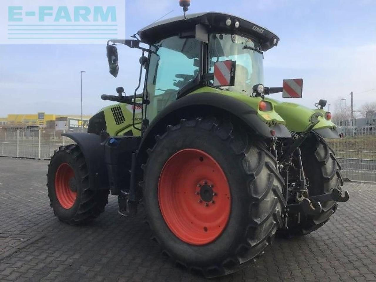 CLAAS axion 810 - Traktor: obrázok 3 CLAAS axion 810 - Traktor: obrázok 3
