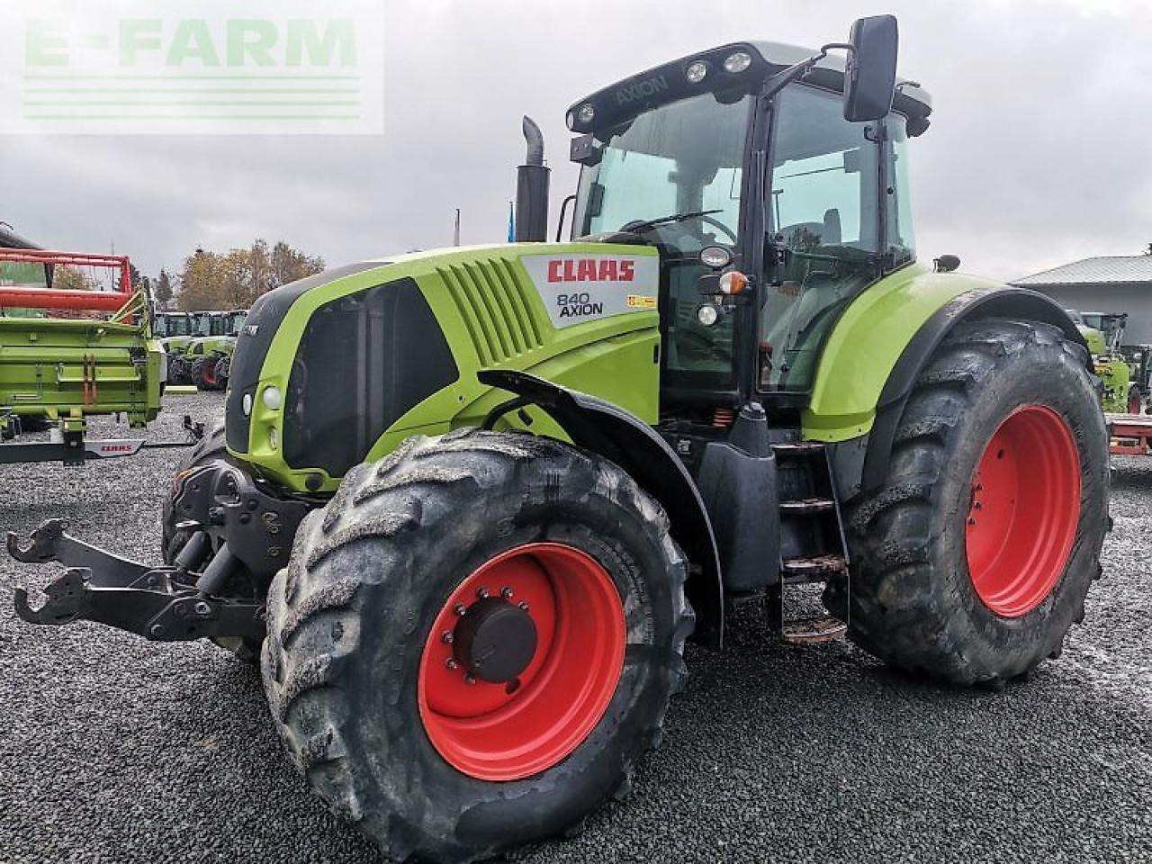 CLAAS axion 840 hexashift HEXASHIFT - Traktor: obrázok 4 CLAAS axion 840 hexashift HEXASHIFT - Traktor: obrázok 4