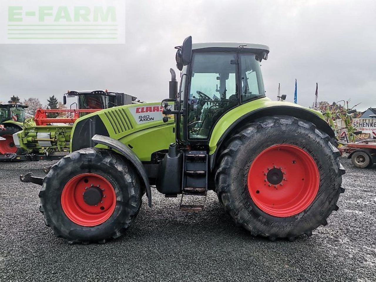 CLAAS axion 840 hexashift HEXASHIFT - Traktor: obrázok 5 CLAAS axion 840 hexashift HEXASHIFT - Traktor: obrázok 5