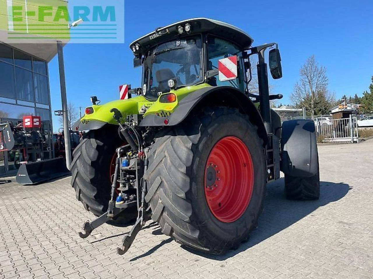 CLAAS axion 850 cmatic - stage v ci - Traktor: obrázok 2 CLAAS axion 850 cmatic - stage v ci - Traktor: obrázok 2
