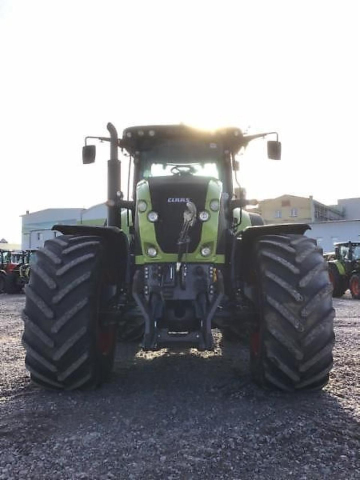 CLAAS axion 950 cmatic - Traktor: obrázok 2 CLAAS axion 950 cmatic - Traktor: obrázok 2