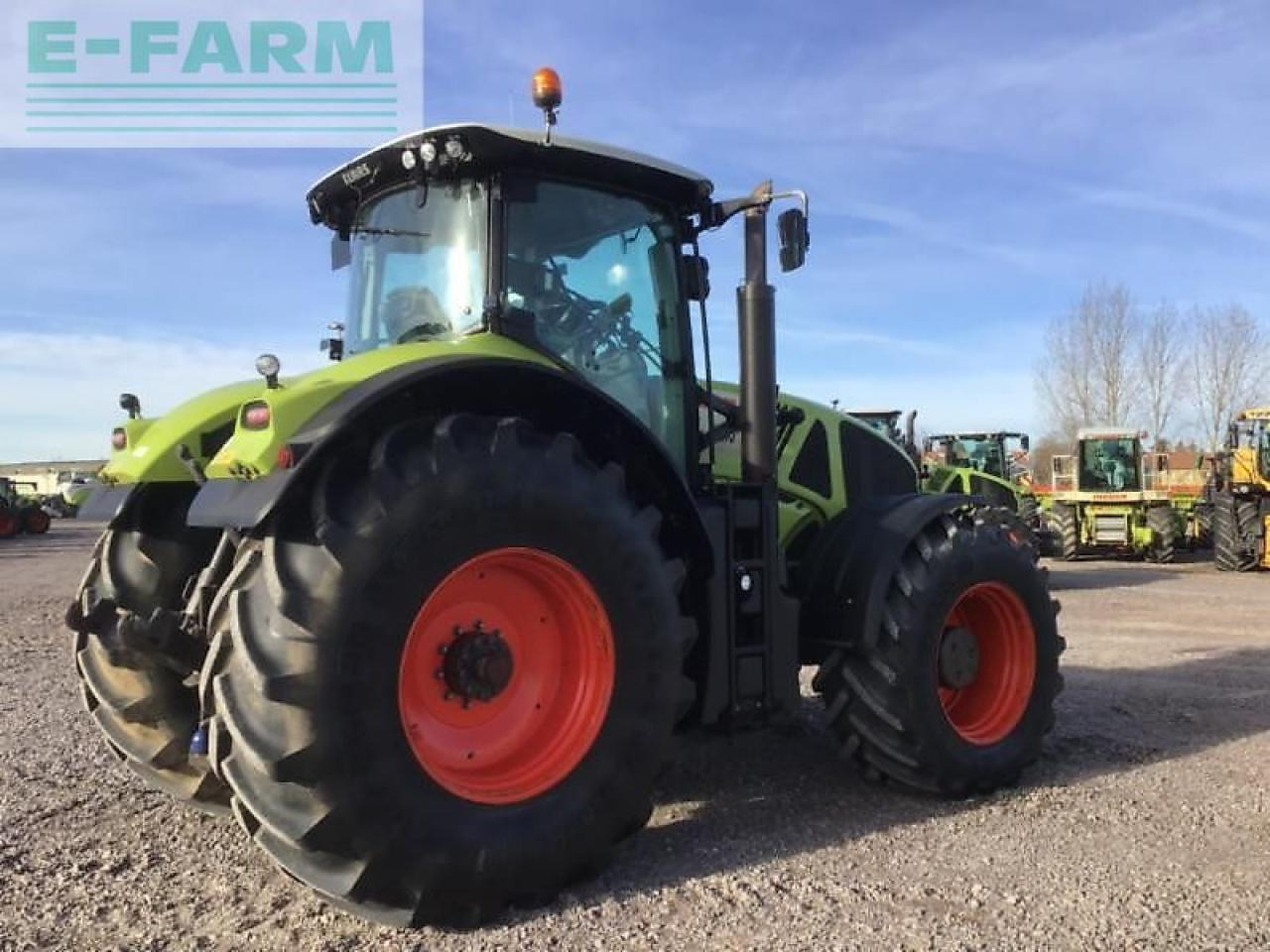 CLAAS axion 950 cmatic - Traktor: obrázok 4 CLAAS axion 950 cmatic - Traktor: obrázok 4