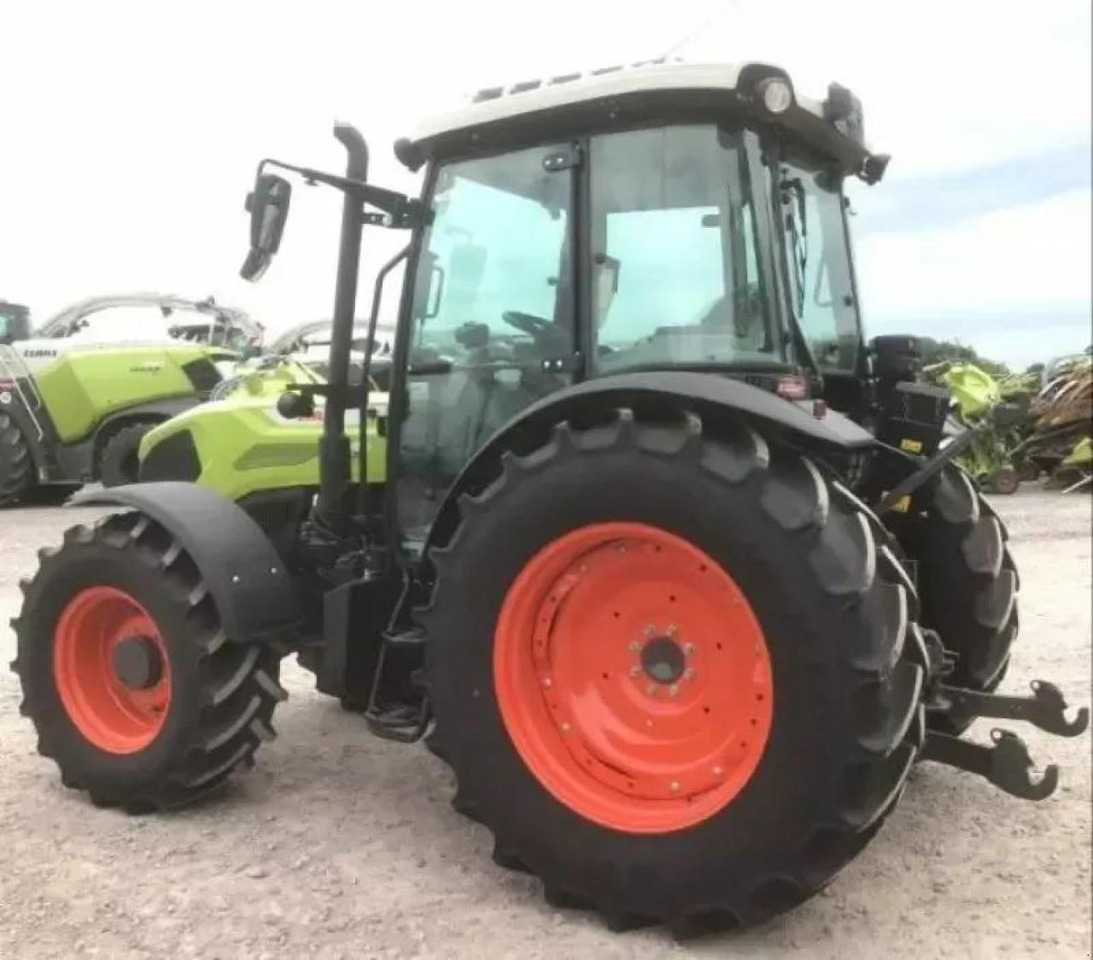 CLAAS axos 240 - Traktor: obrázok 5 CLAAS axos 240 - Traktor: obrázok 5