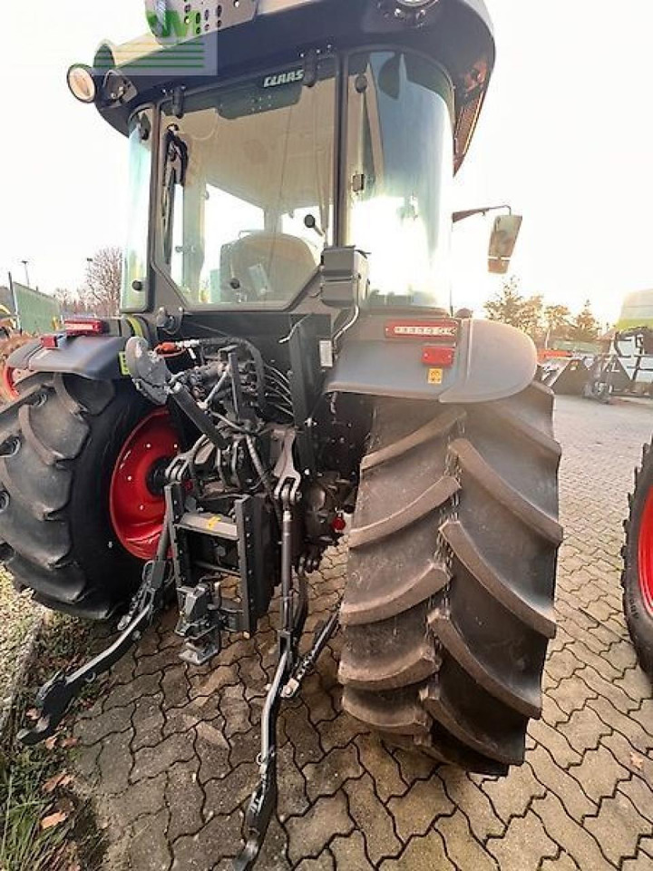 CLAAS axos 240 - Traktor: obrázok 2 CLAAS axos 240 - Traktor: obrázok 2