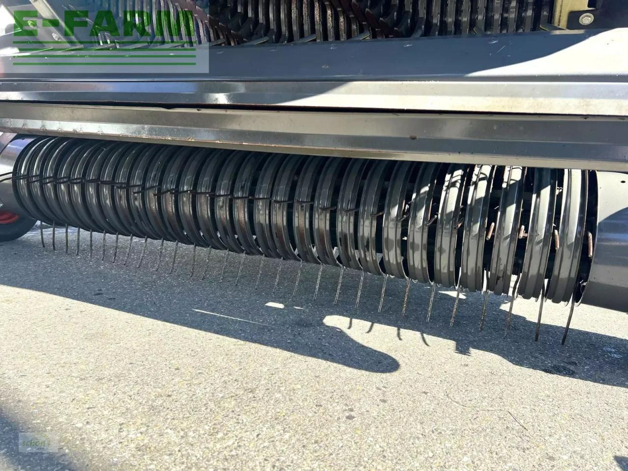 Zberací voz CLAAS cargos 8400 im topzustand - mit nur 1.707 fuhren !!: obrázok 16