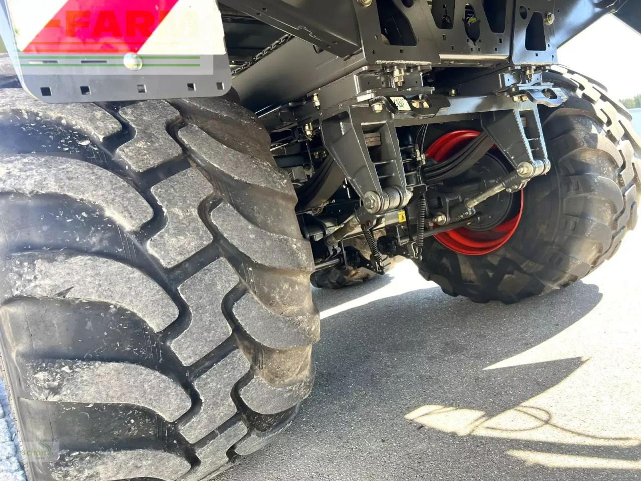 Zberací voz CLAAS cargos 8400 im topzustand - mit nur 1.707 fuhren !!: obrázok 15