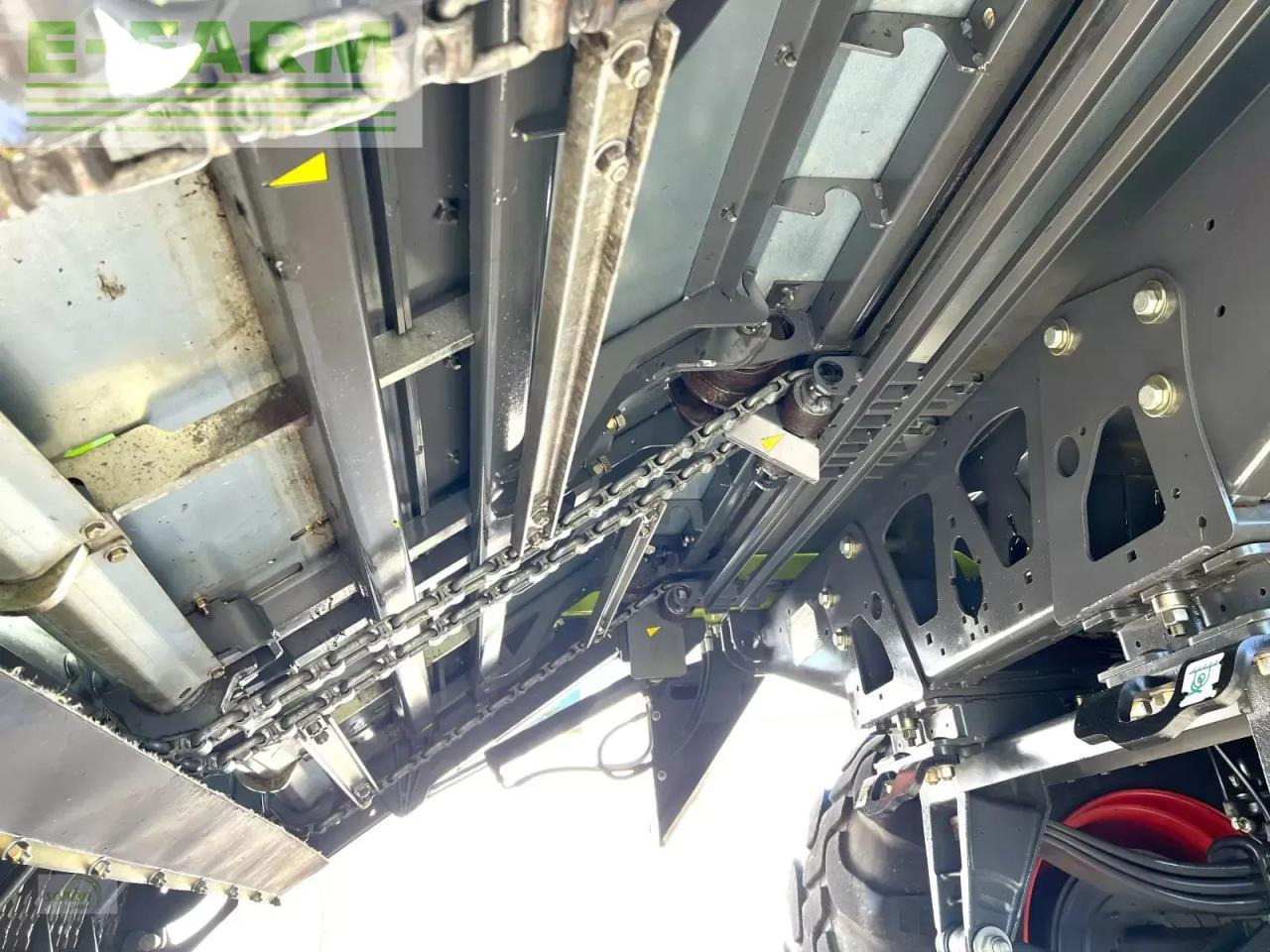 Zberací voz CLAAS cargos 8400 im topzustand - mit nur 1.707 fuhren !!: obrázok 20