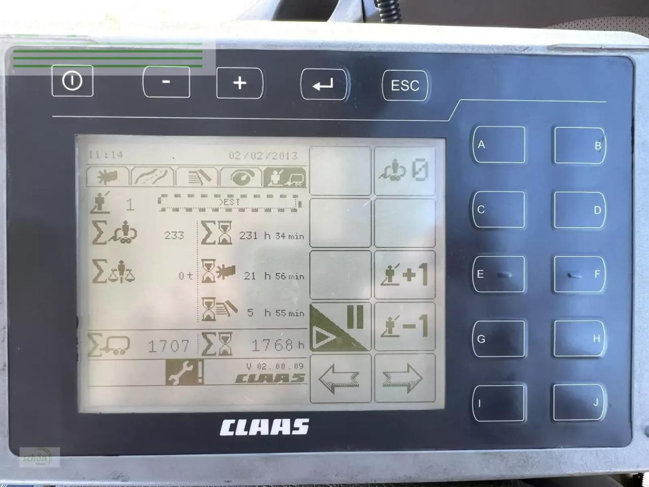 Zberací voz CLAAS cargos 8400 im topzustand - mit nur 1.707 fuhren !!: obrázok 30