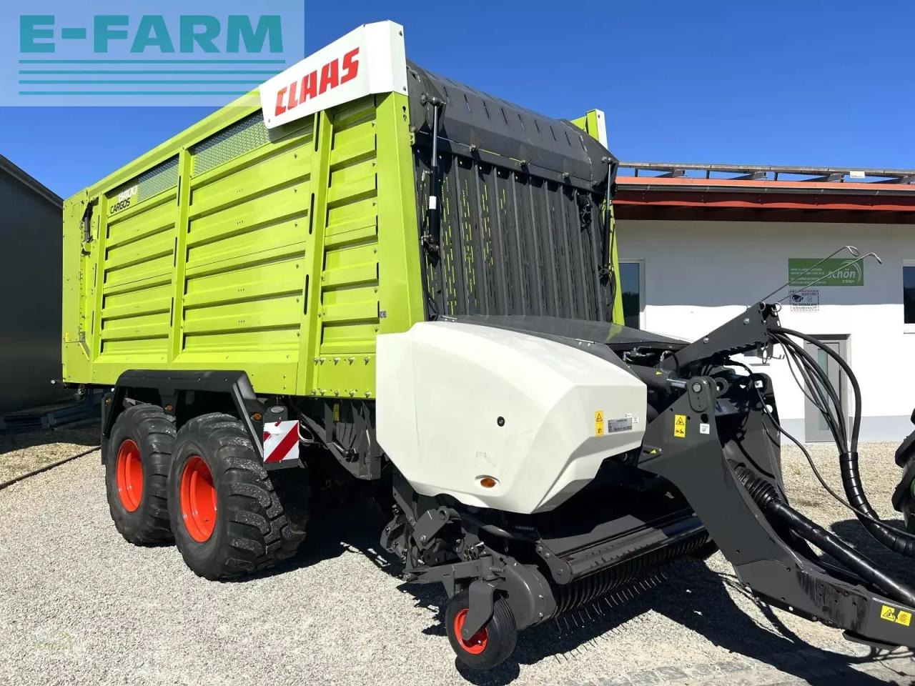 Zberací voz CLAAS cargos 8400 im topzustand - mit nur 1.707 fuhren !!: obrázok 28