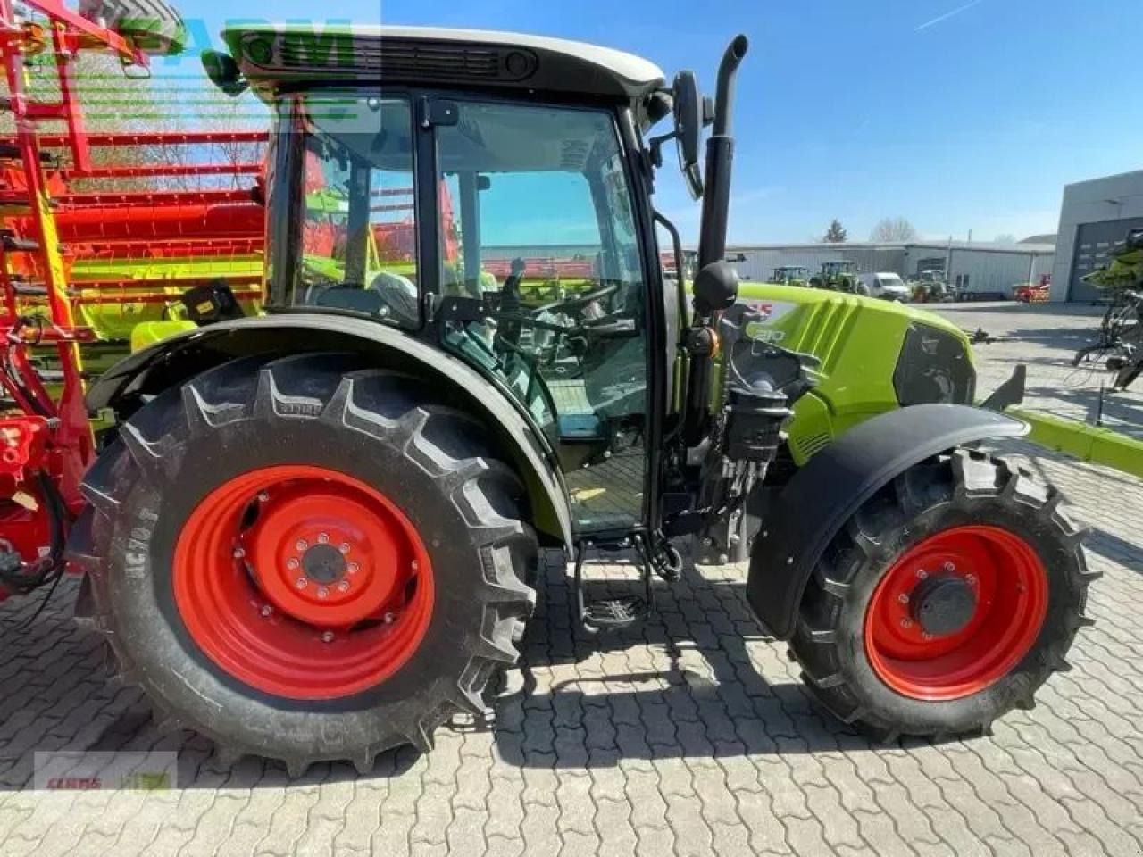 CLAAS elios 210 - Traktor: obrázok 1 CLAAS elios 210 - Traktor: obrázok 1