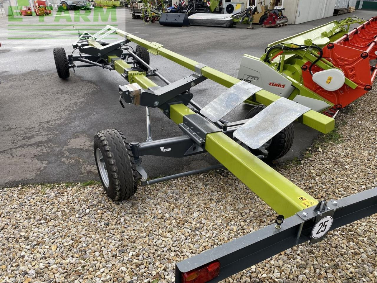 CLAAS getreideschneidwerk v 770 - Adaptér na obilie: obrázok 1 CLAAS getreideschneidwerk v 770 - Adaptér na obilie: obrázok 1