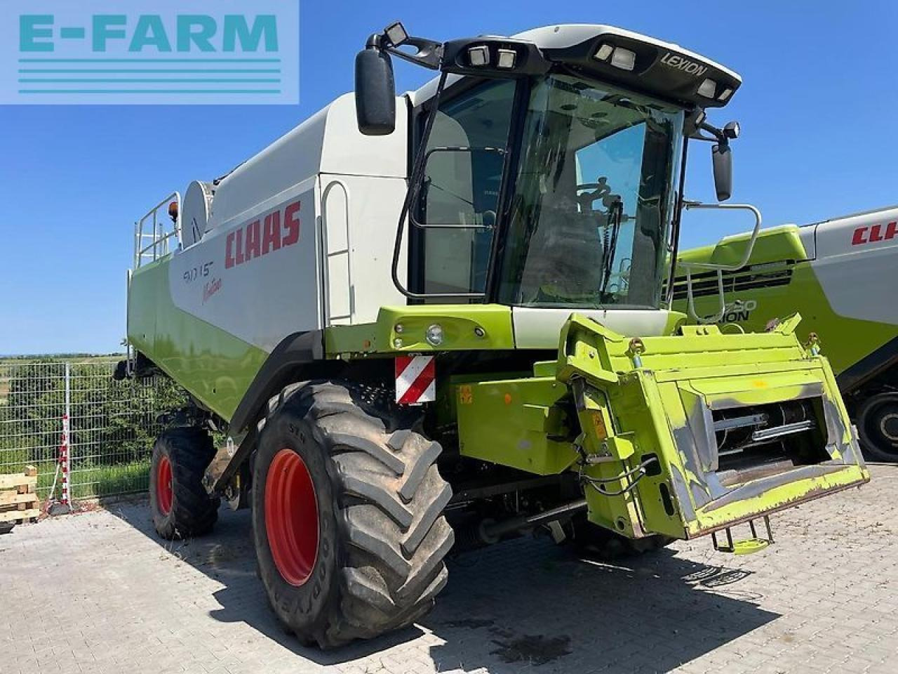 CLAAS lexion 570 montana - Obilný kombajn: obrázok 2 CLAAS lexion 570 montana - Obilný kombajn: obrázok 2