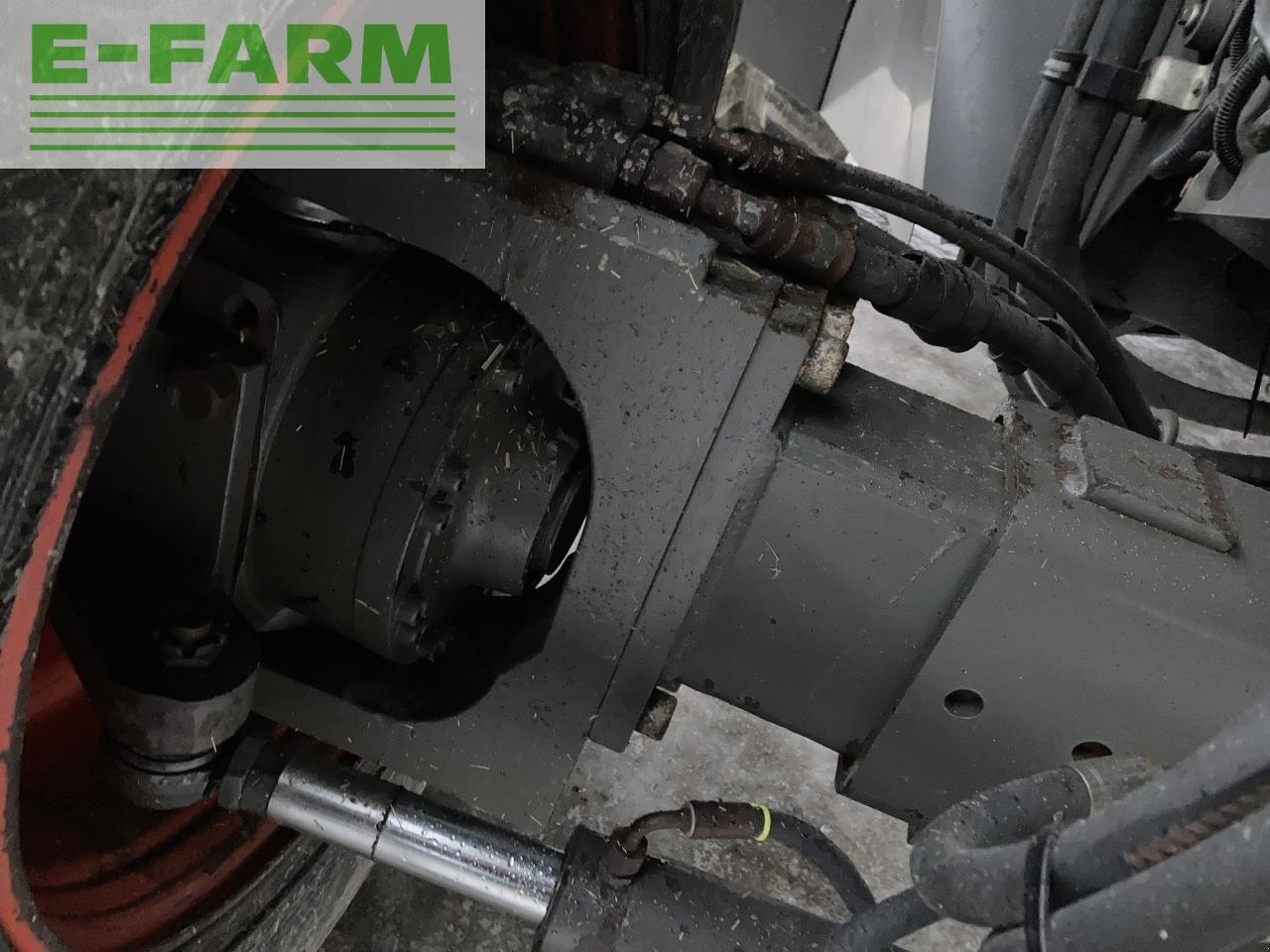 CLAAS lexion 570 tt 4-wd - Obilný kombajn: obrázok 5 CLAAS lexion 570 tt 4-wd - Obilný kombajn: obrázok 5