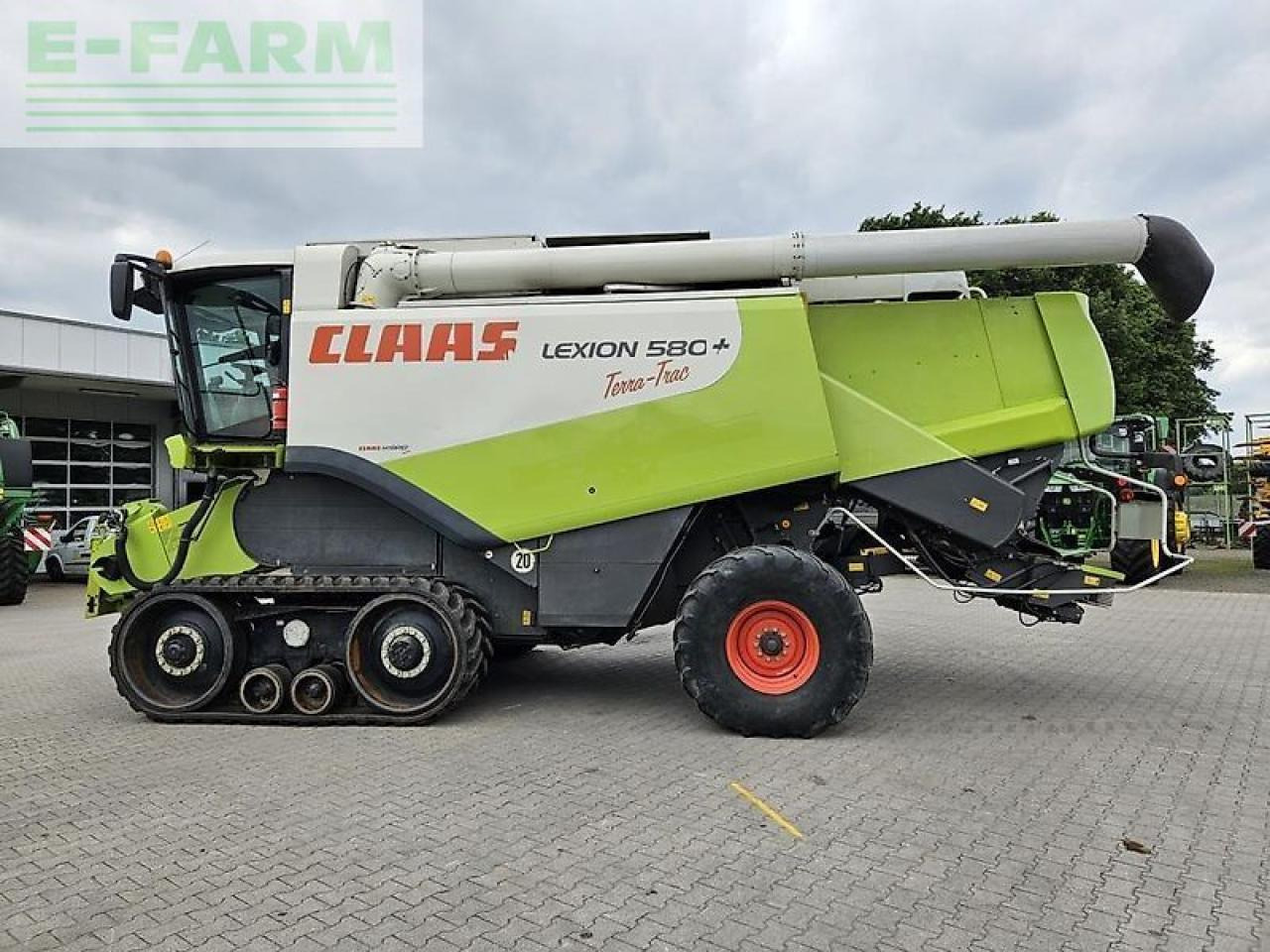 CLAAS lexion 580 tt plus - Obilný kombajn: obrázok 2 CLAAS lexion 580 tt plus - Obilný kombajn: obrázok 2