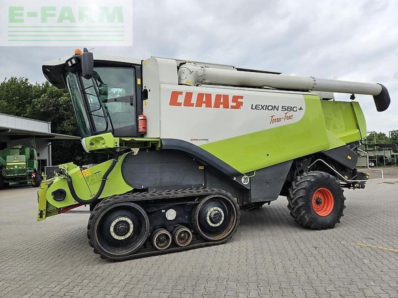 CLAAS lexion 580 tt plus - Obilný kombajn: obrázok 1 CLAAS lexion 580 tt plus - Obilný kombajn: obrázok 1