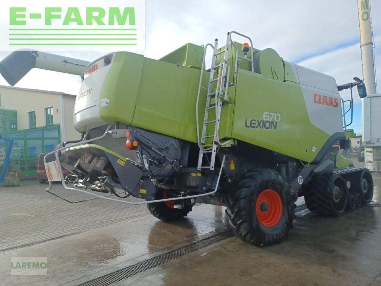 CLAAS lexion 670 tt terratrac v 900 - Obilný kombajn: obrázok 3 CLAAS lexion 670 tt terratrac v 900 - Obilný kombajn: obrázok 3